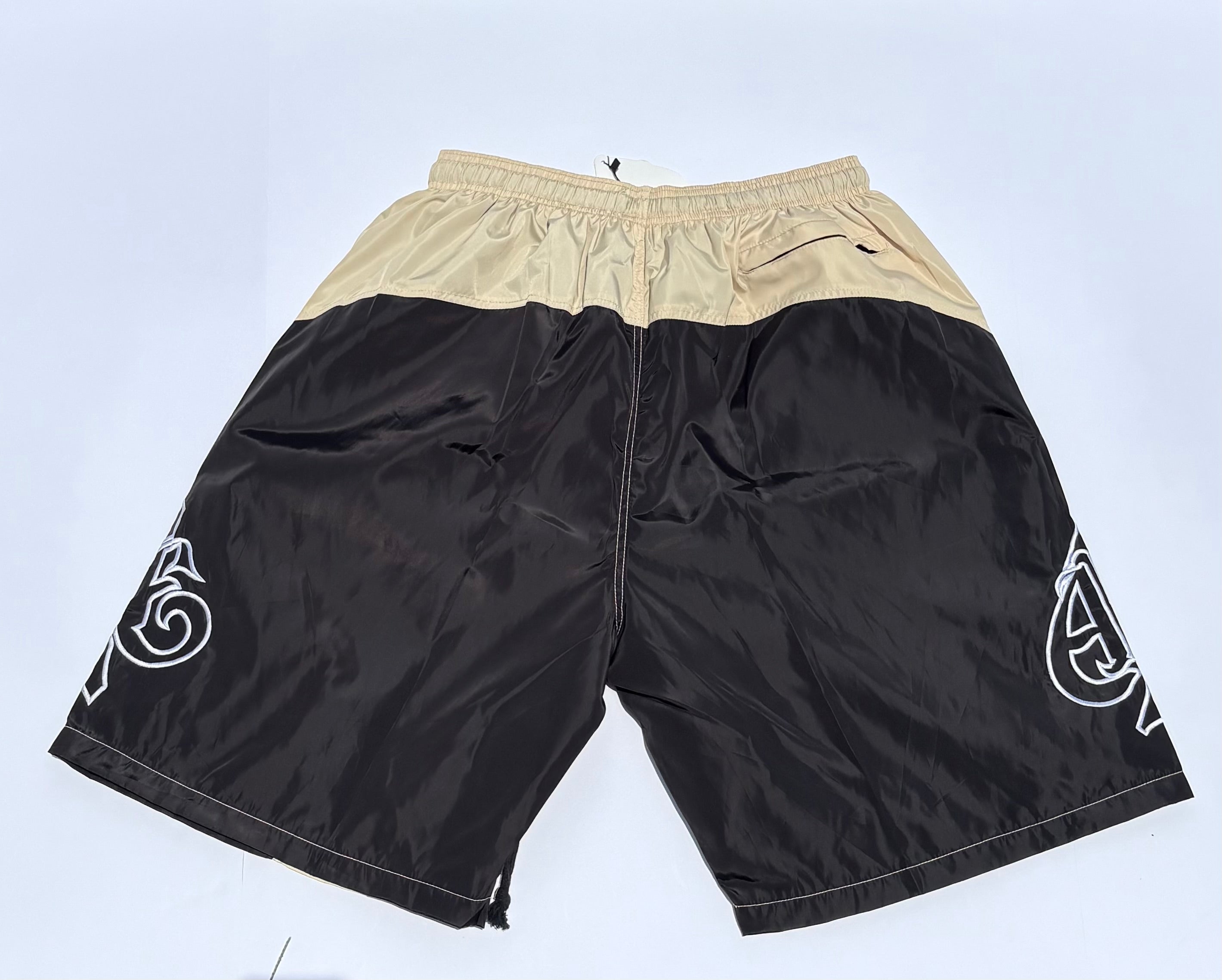 ALL IN LOGO SHORTS